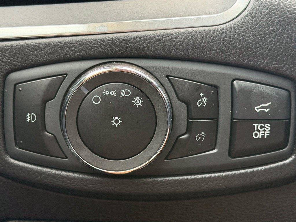 2023 Ford Edge Titanium