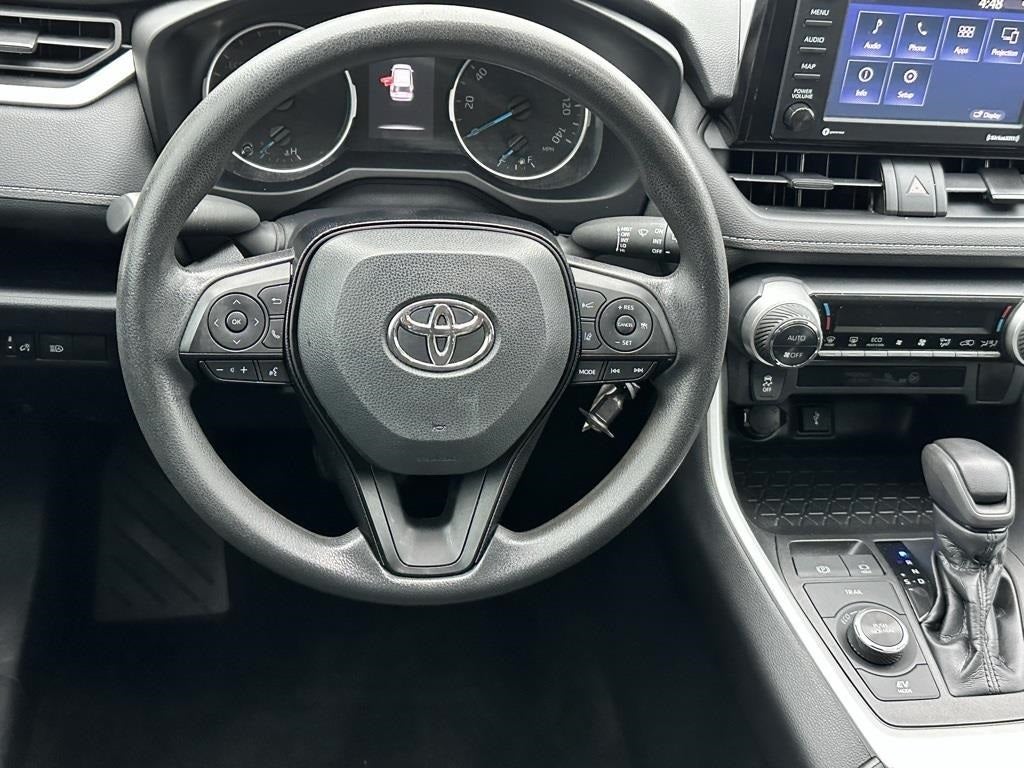 2020 Toyota RAV4 Hybrid LE