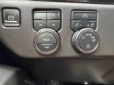 2025 Chevrolet Silverado 1500 LT LT1