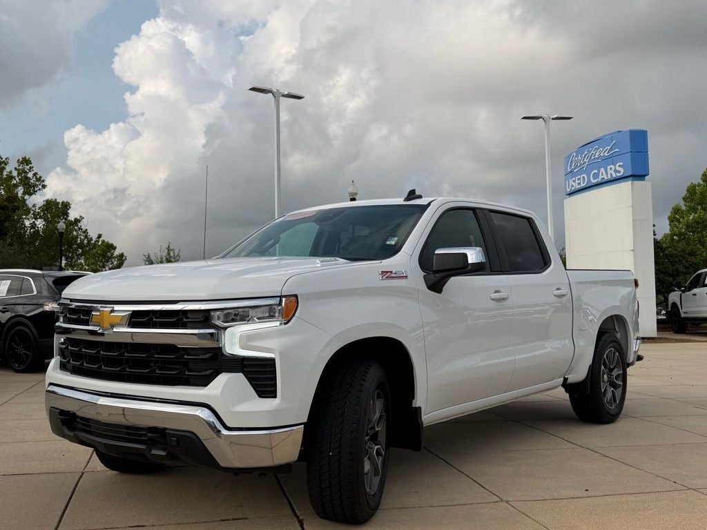 2025 Chevrolet Silverado 1500 LT LT1