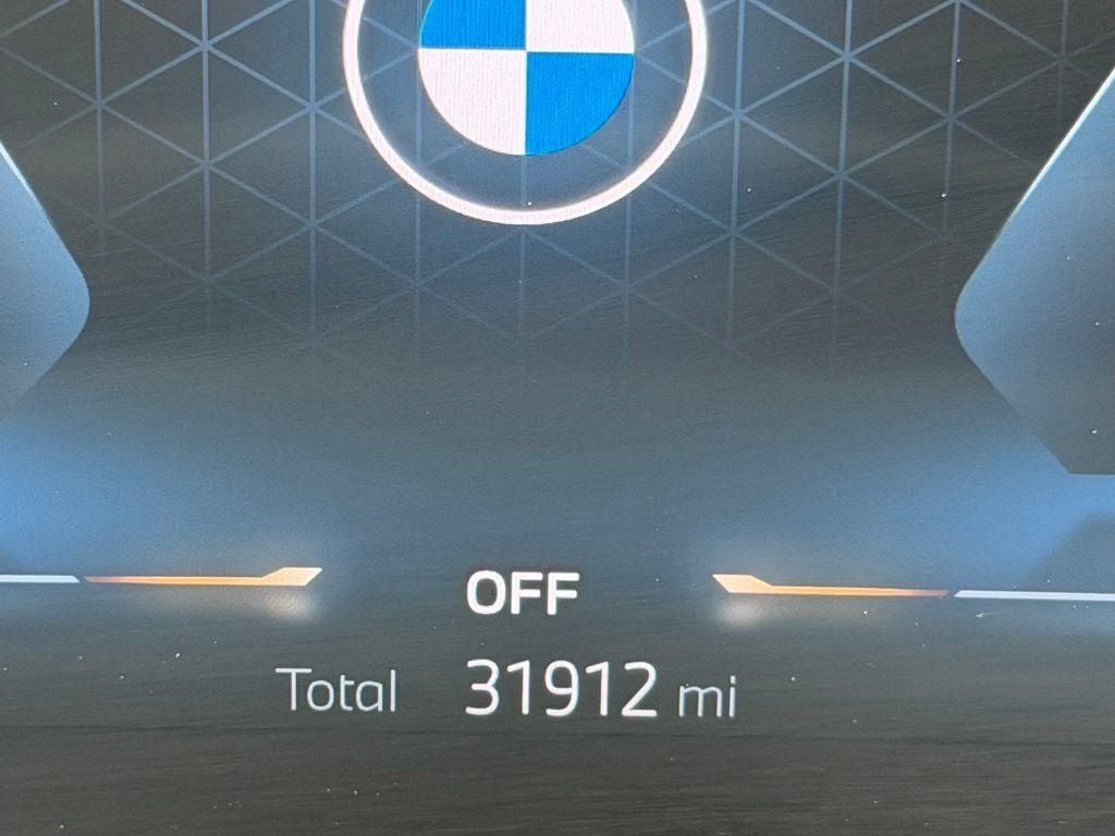 2025 BMW 3 Series 330i
