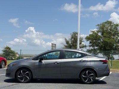 2024 Nissan Versa 1.6 SR