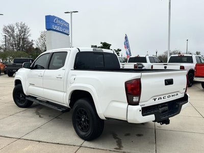 2022 Toyota Tacoma SR5 V6