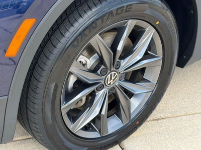 2023 Volkswagen Tiguan 2.0T SE
