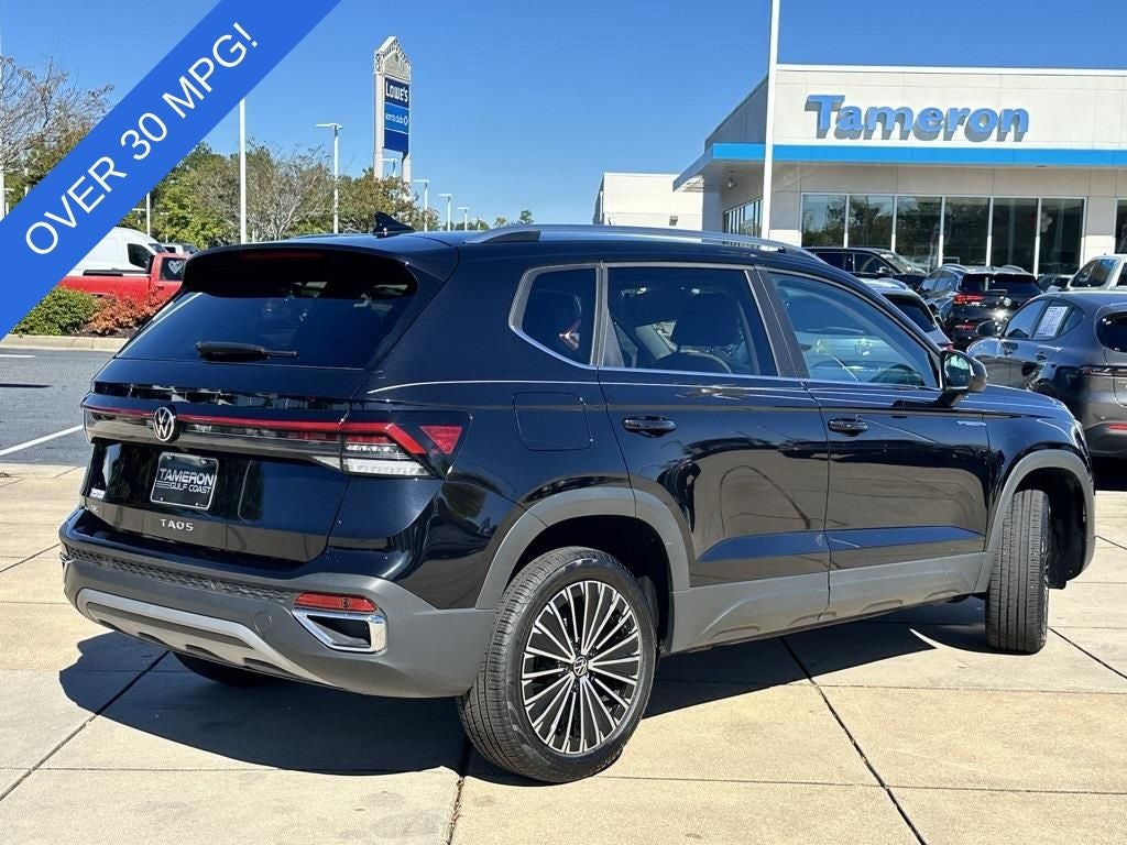 2025 Volkswagen Taos 1.5T SE