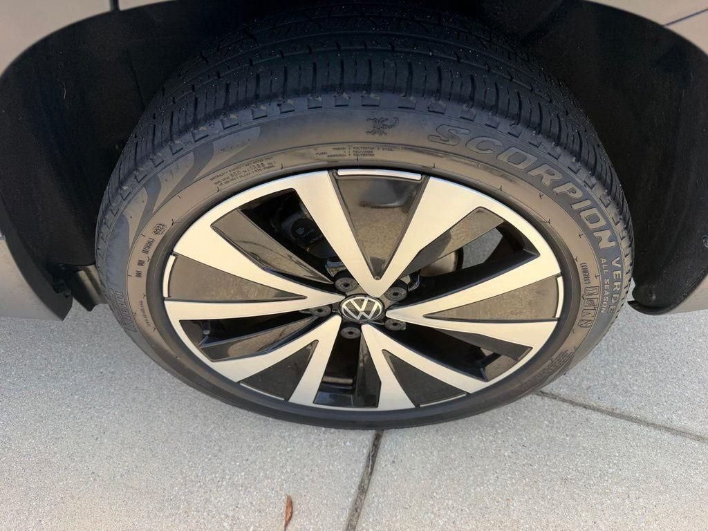 2023 Volkswagen Taos 1.5T SE