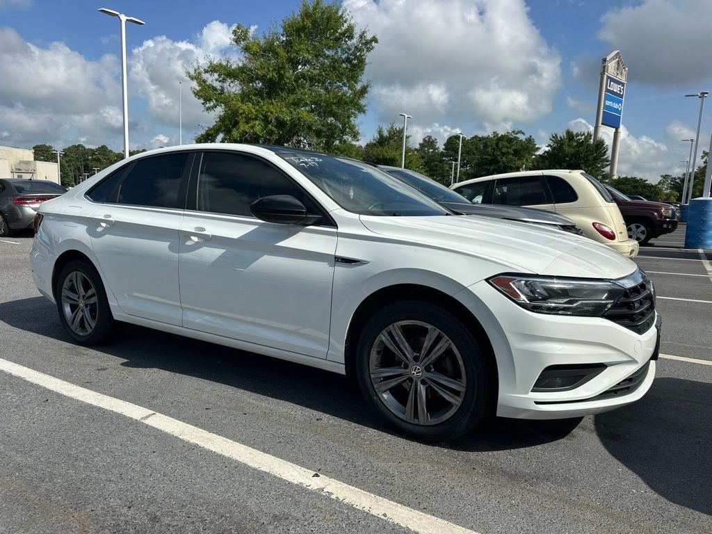 2019 Volkswagen Jetta R-Line