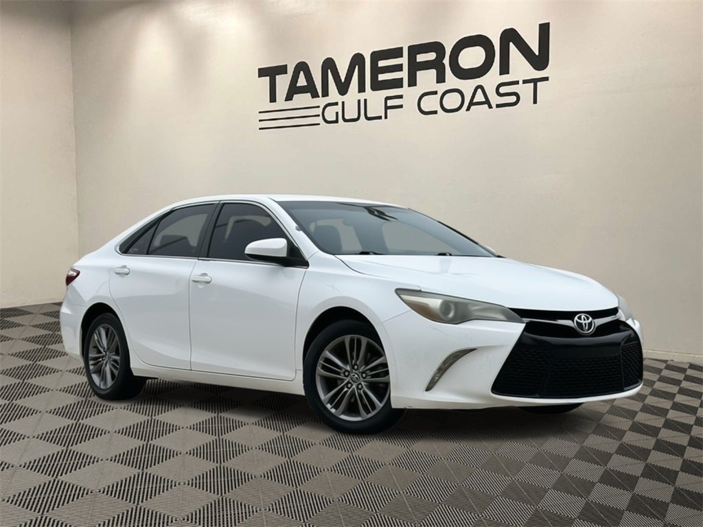 2015 Toyota Camry SE