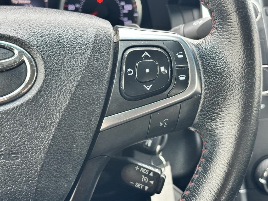 2015 Toyota Camry SE