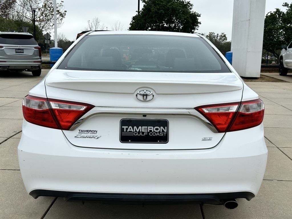 2015 Toyota Camry SE