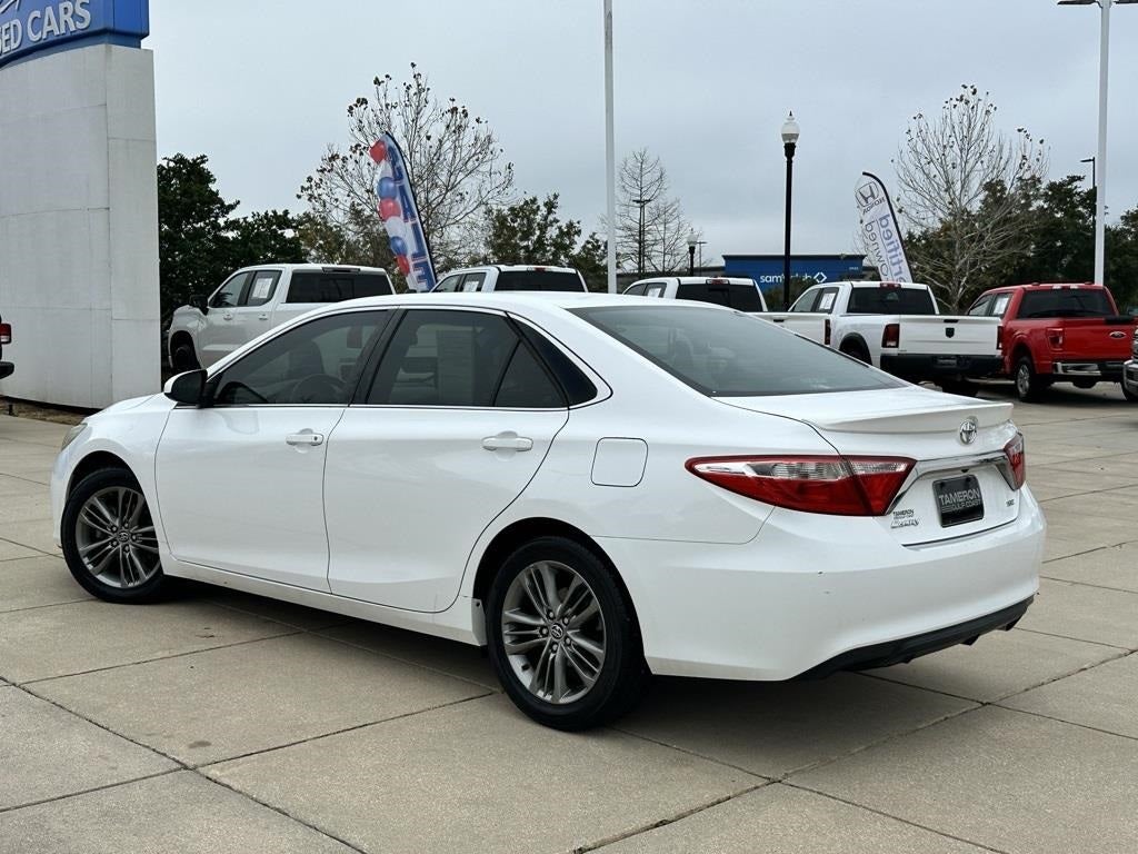 2015 Toyota Camry SE