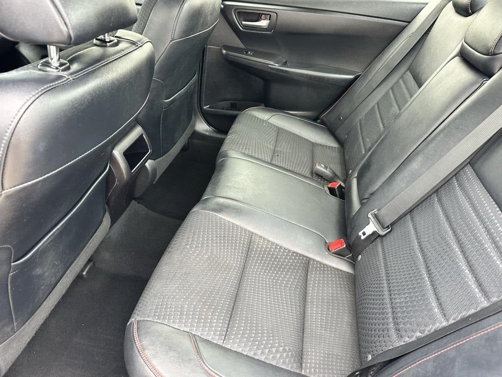 2015 Toyota Camry SE