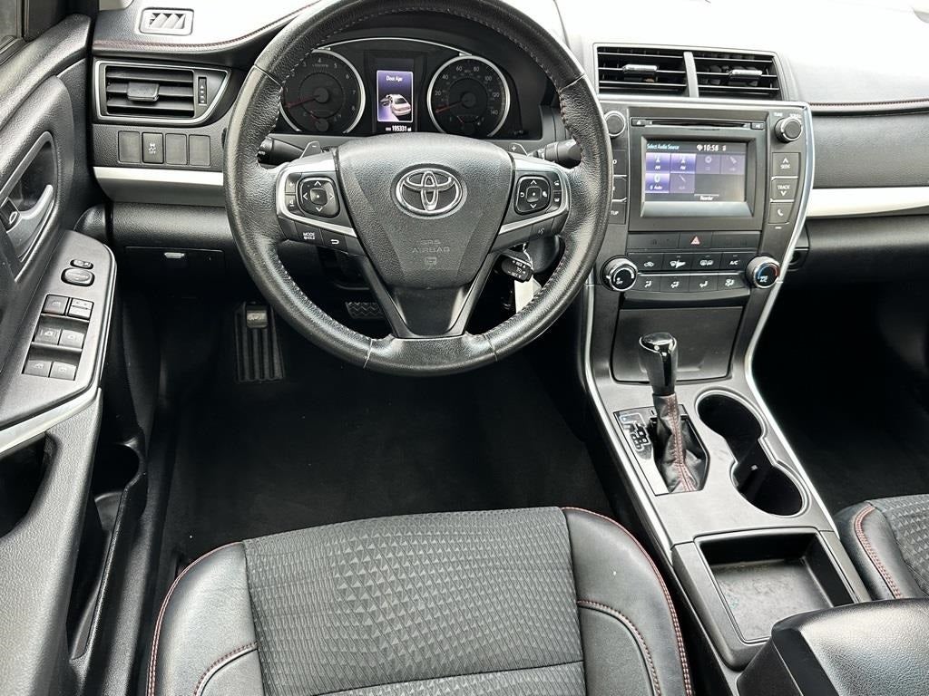 2015 Toyota Camry SE