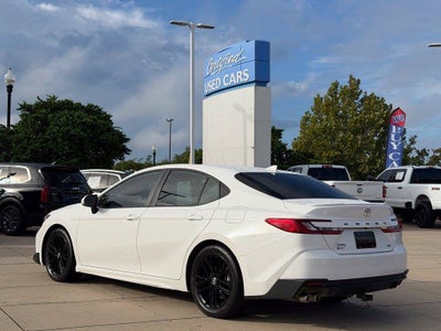 2025 Toyota Camry SE