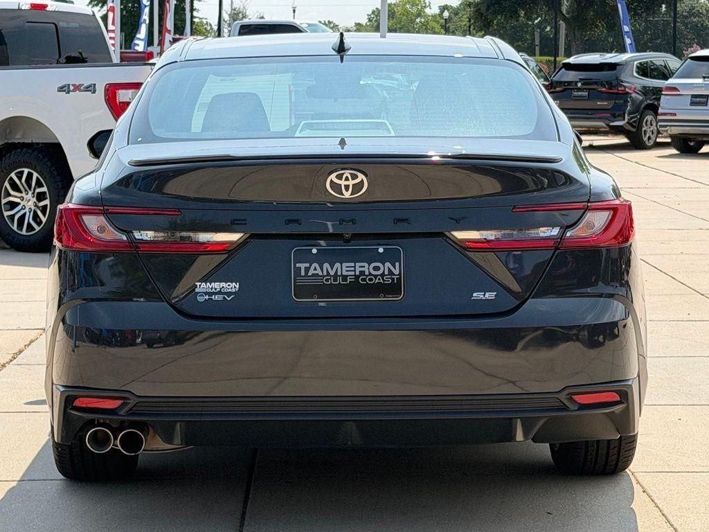 2025 Toyota Camry SE