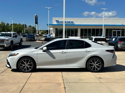 2023 Toyota Camry SE