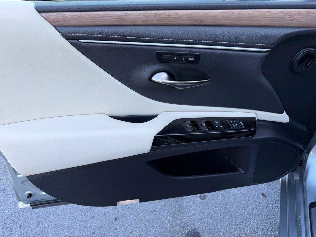 2024 Lexus ES 350