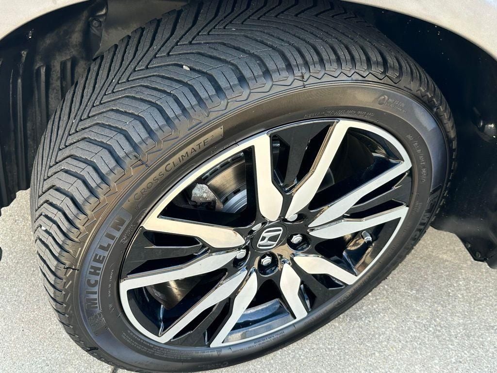 2022 Honda Pilot Touring 7 Passenger