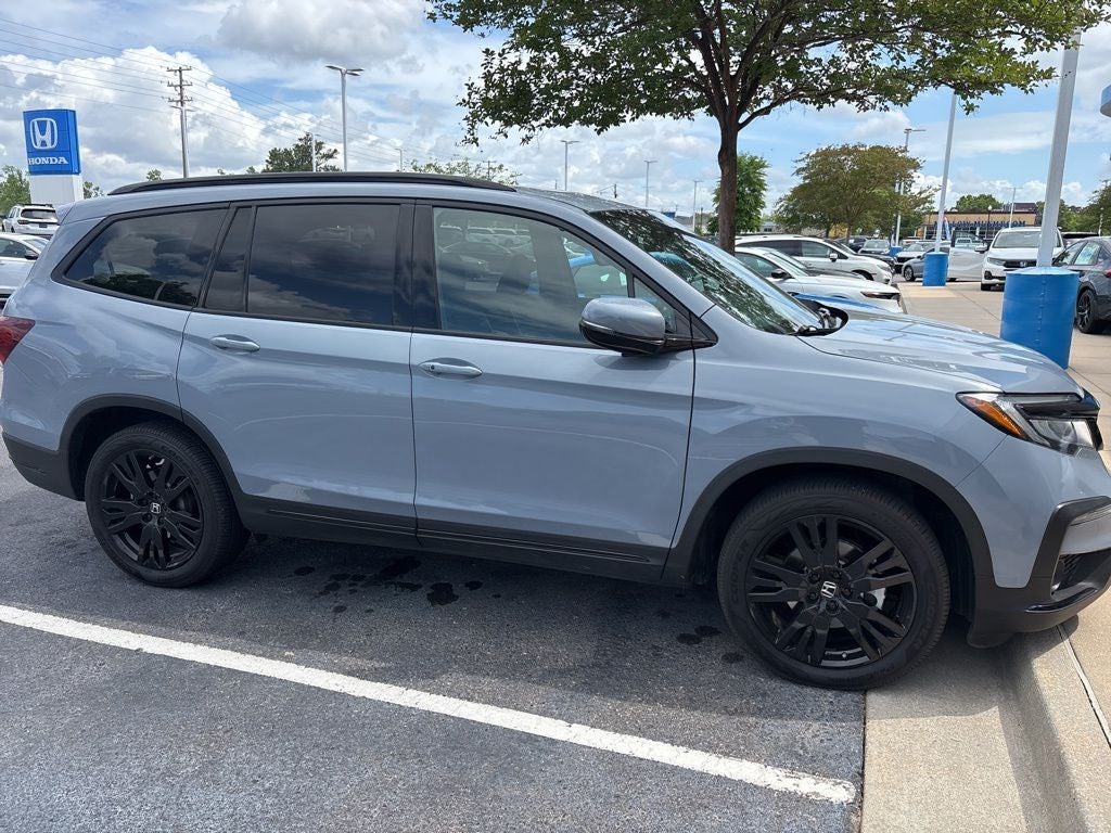 2022 Honda Pilot Black Edition