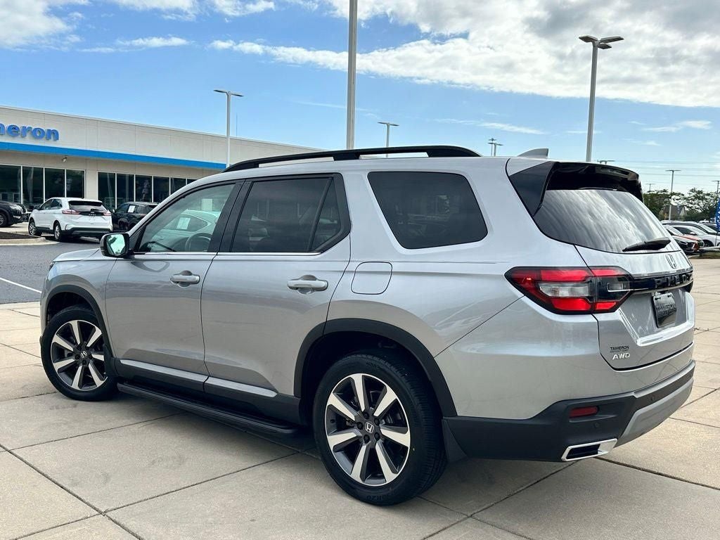 2025 Honda Pilot Touring