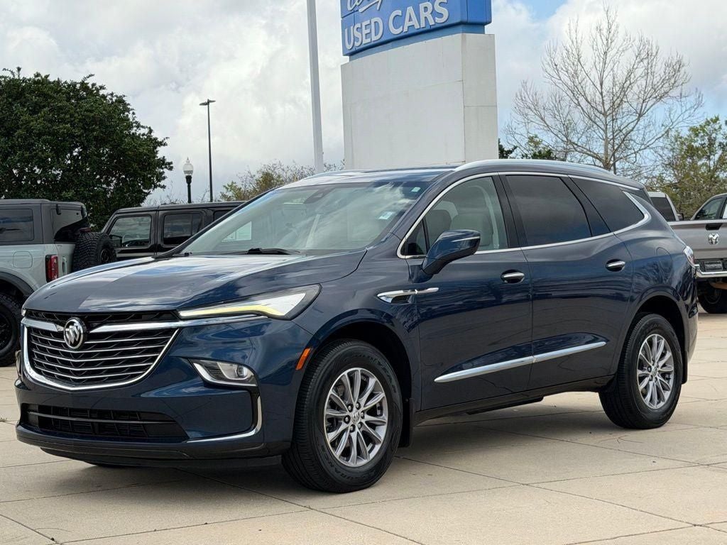 2023 Buick Enclave Essence