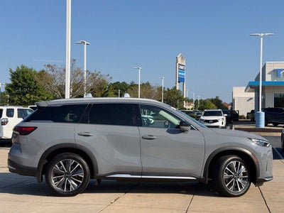 2026 INFINITI QX60 LUXE