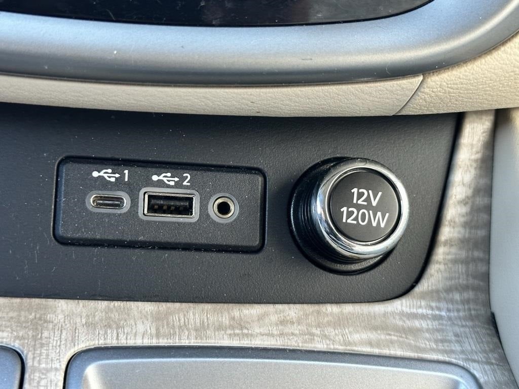 2024 Nissan Murano SV