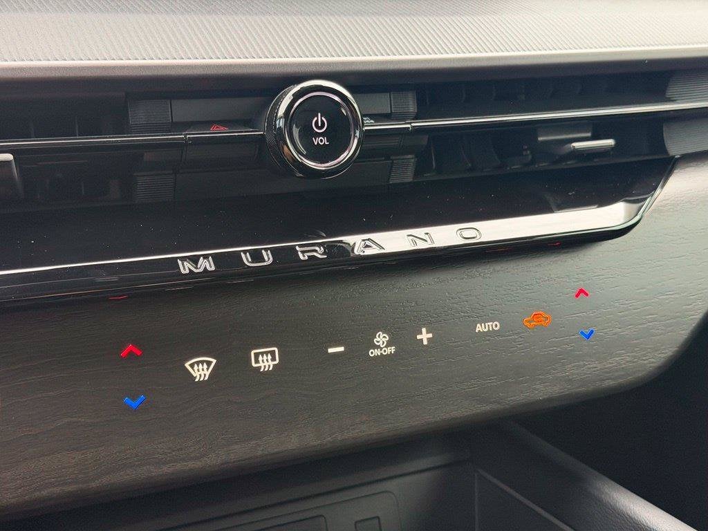 2025 Nissan Murano SV