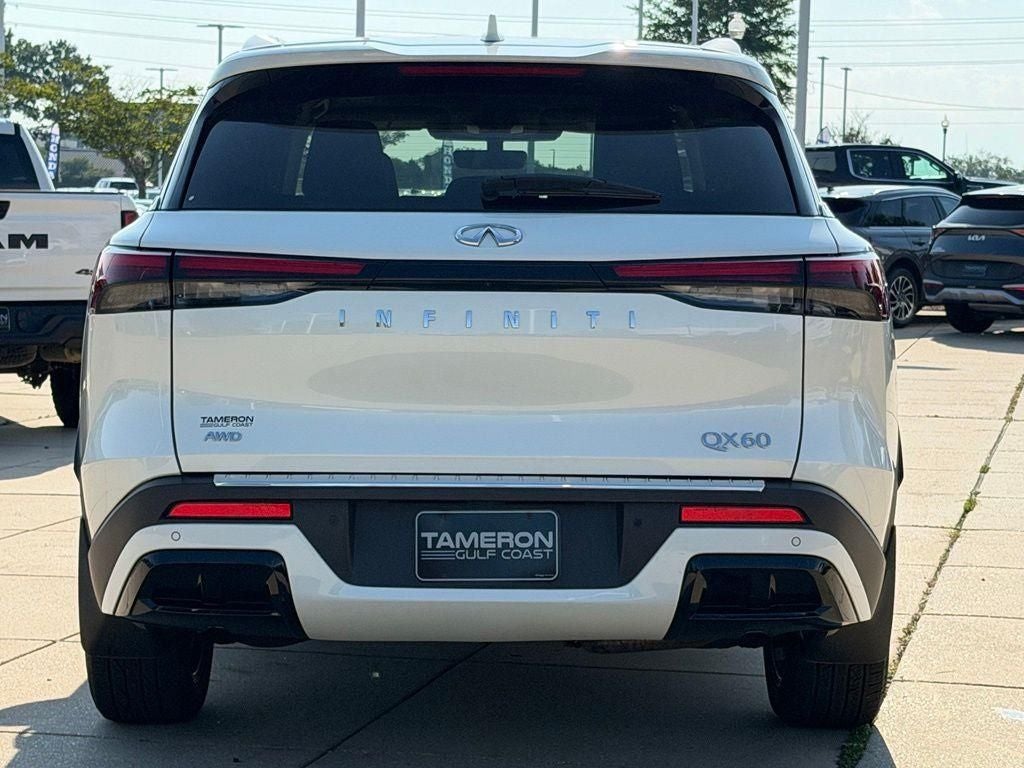 2023 INFINITI QX60 LUXE