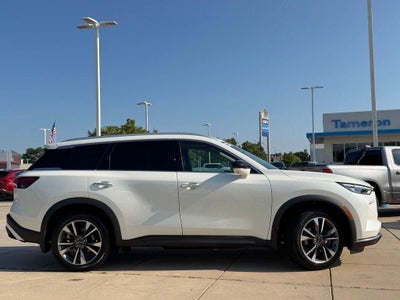 2023 INFINITI QX60 LUXE