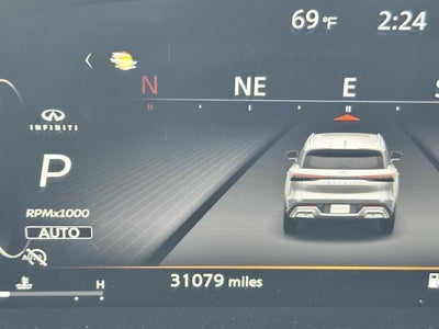 2023 INFINITI QX60 LUXE