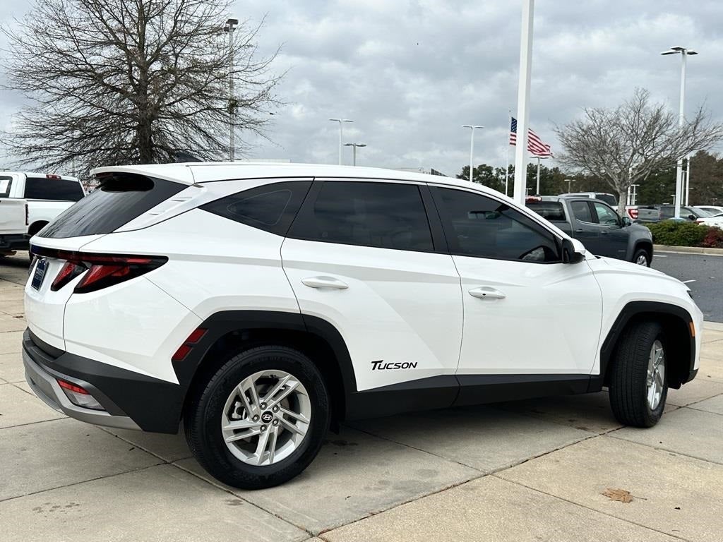 2025 Hyundai Tucson SE
