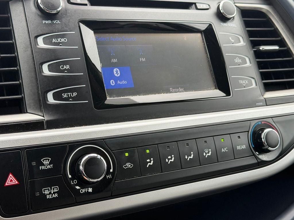 2018 Toyota Highlander LE