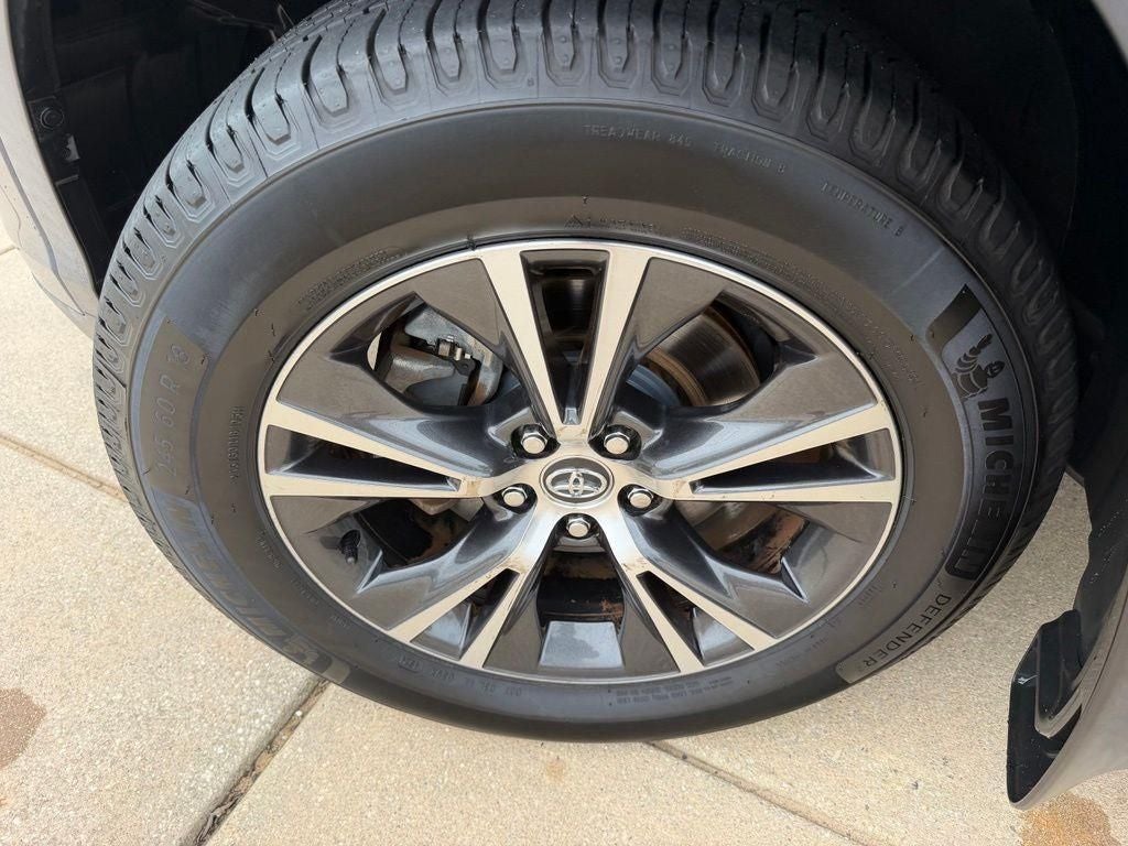 2018 Toyota Highlander LE