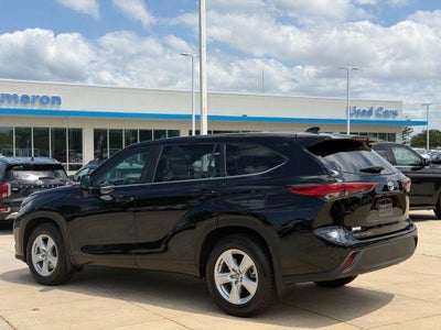 2023 Toyota Highlander LE