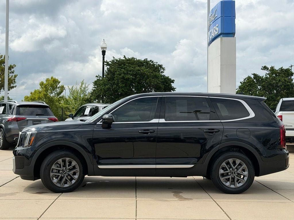 2024 Kia Telluride LX