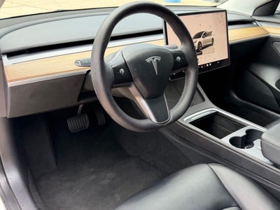 2023 Tesla Model 3 Base
