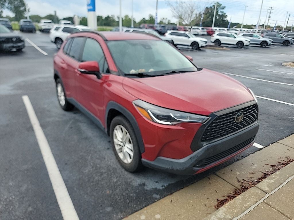 2022 Toyota Corolla Cross LE