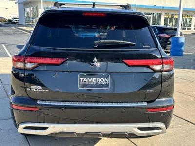 2022 Mitsubishi Outlander SEL