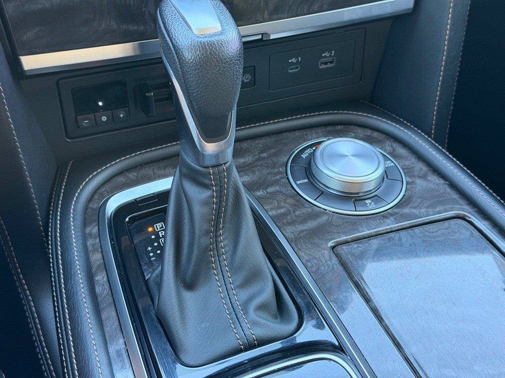 2022 Nissan Armada Platinum