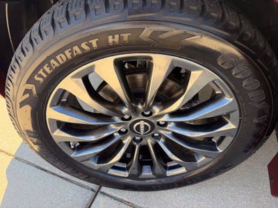 2022 Nissan Armada Platinum