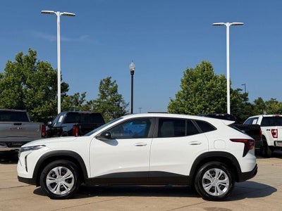 2025 Chevrolet Trax LS