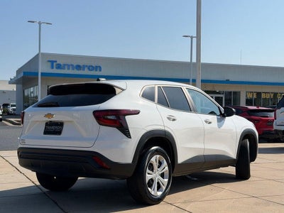 2025 Chevrolet Trax LS