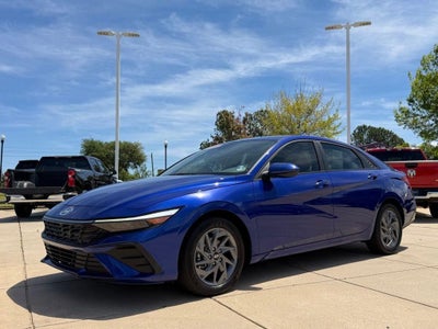 2024 Hyundai Elantra SEL