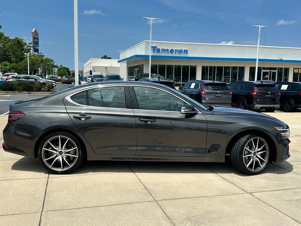 2025 Genesis G70 2.5T