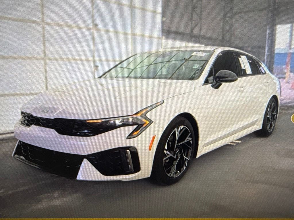 2025 Kia K5 GT-Line