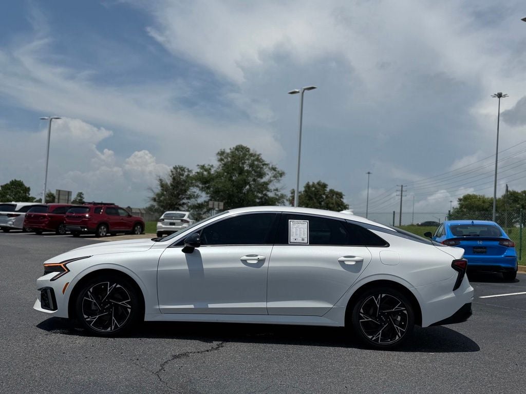 2025 Kia K5 GT-Line