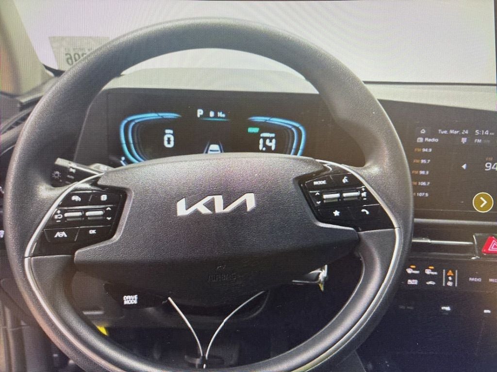2025 Kia Niro LX