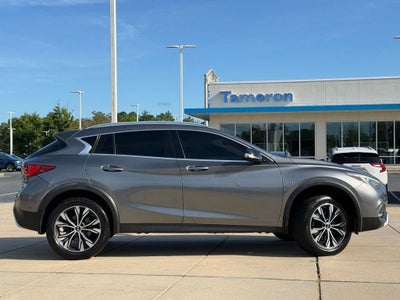2018 INFINITI QX30 Premium