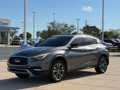 2018 INFINITI QX30 Premium